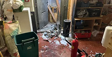 c2dba9123adc4a72bad592e36e274873.jpeg